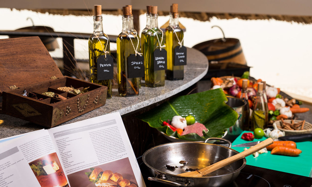 Small-Group Cooking Lesson in Zanzibar Countryside